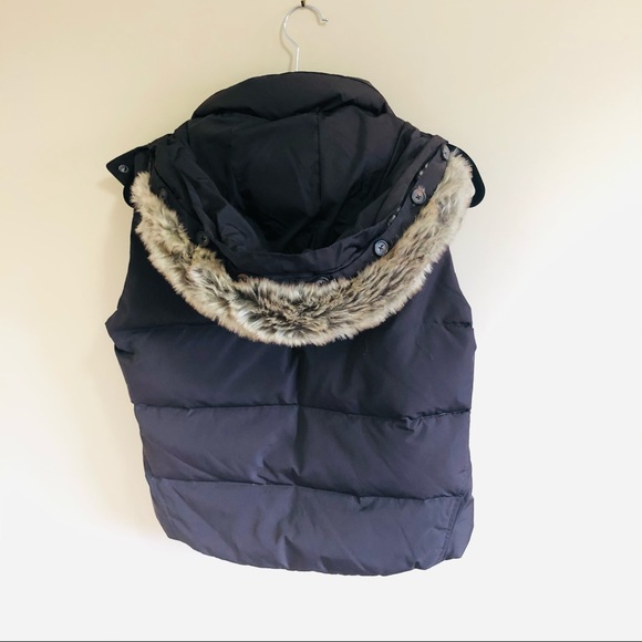 Vest - Picture 3 of 4